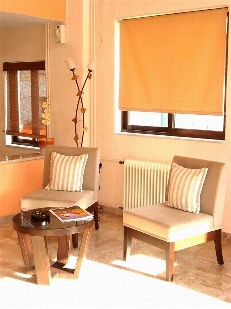 Aktaion Hotel Игуменица Екстериор снимка