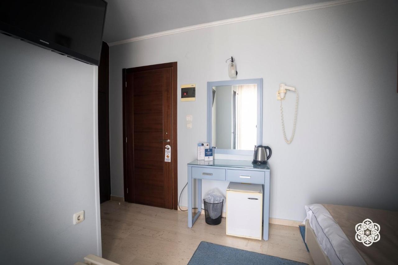 Aktaion Hotel Игуменица Екстериор снимка