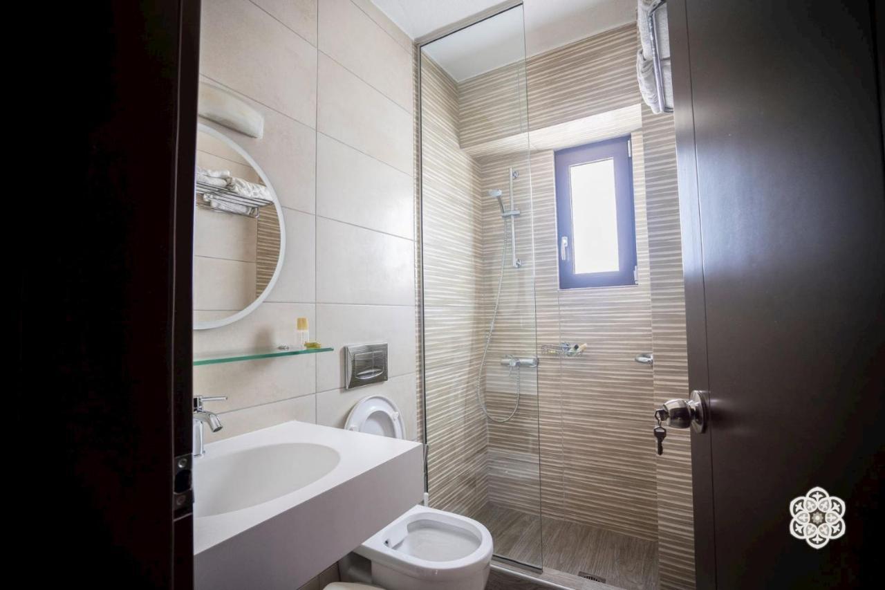 Aktaion Hotel Игуменица Екстериор снимка